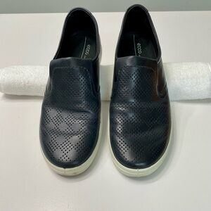 Ecco Women’s Perforated Leather Slip-on Sneaker